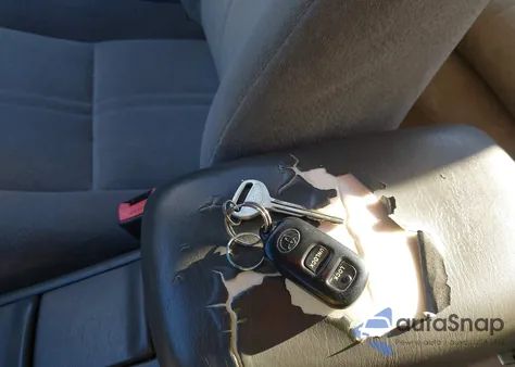 2001 Toyota Camry Le from USA, damaged, VIN JT2BG22K910547454